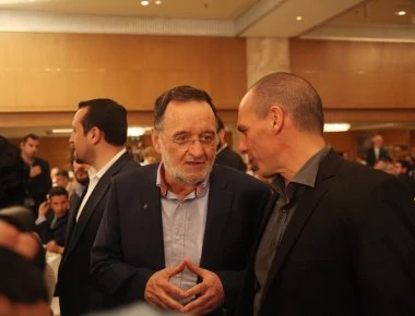 «Πυρά» Π.Λαφαζάνη κατά Γ.Βαρουφάκη «Υπεκφεύγει για να μην αναγνωρίσει το μνημονιακό του έγκλημα»